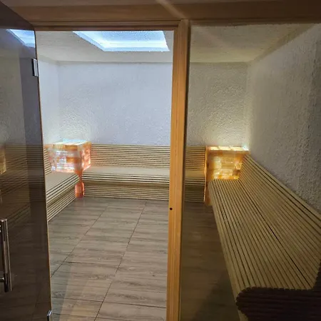 Planinski Kutak Hill * 카파오닉